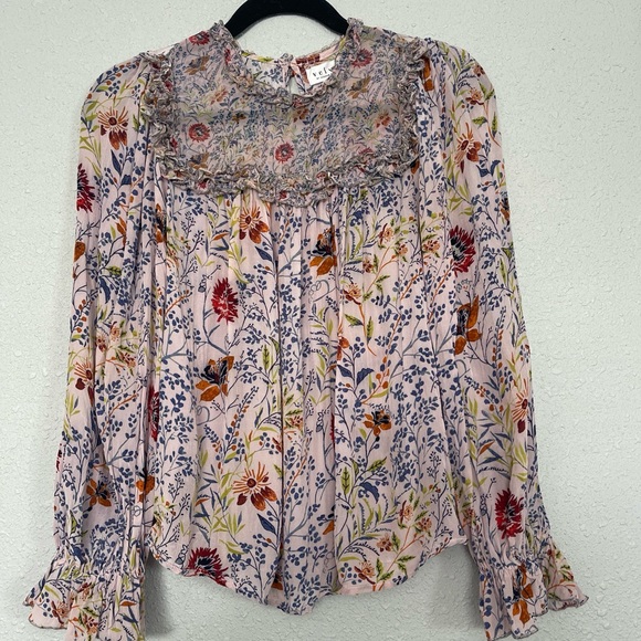 Velvet by Graham and Spencer Malia high neck floral print top - Picture 3 of 8